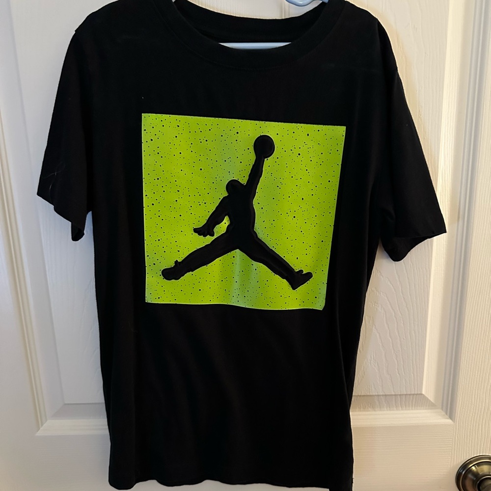 Youth T-Shirt with Neon Jordan Jumpman Raised Logo